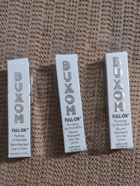 Buxom Full-On Plumping Lip Glow Balm New